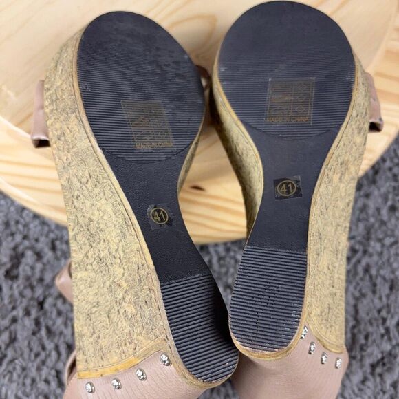 Patrizia Spring Step Wedge Heel Sandals Womens Size 10 Rhinestone Medallion Shoe - Picture 10 of 11